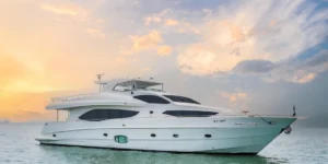 Аренда яхты 101 ft Majesty в Дубае